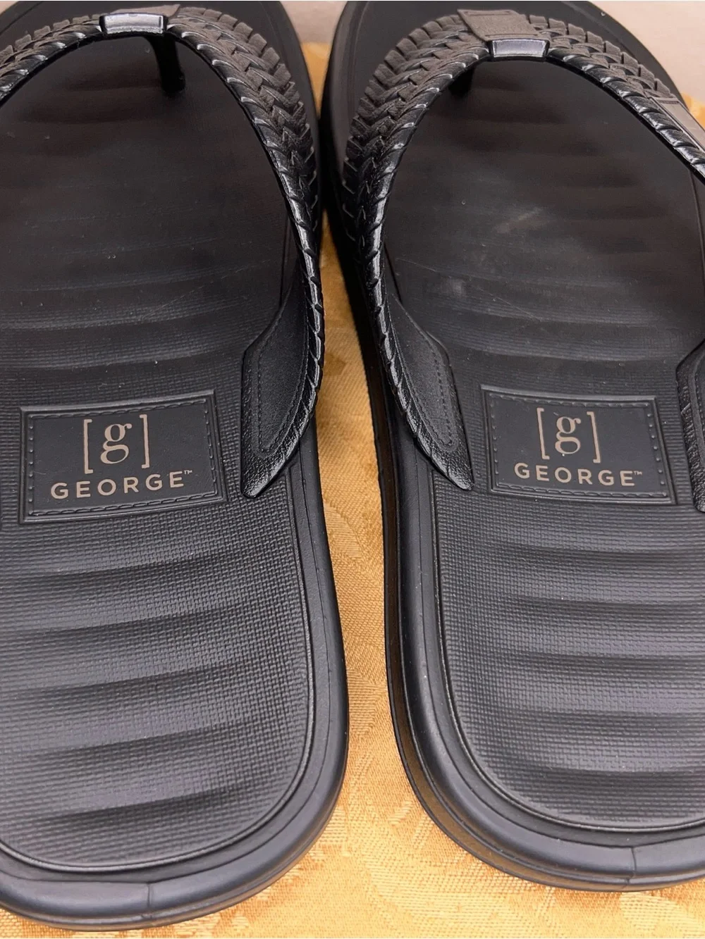 Nwot Mens Size 8 George Black Sandals Flip Flops Synthetic PVC Outdoor Beach